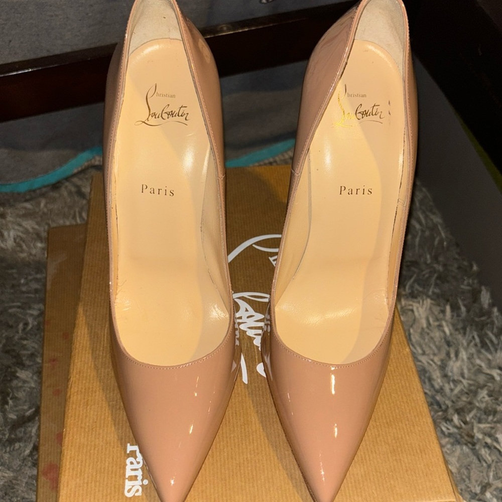 Christian louboutin “So Kate” 120 Patent